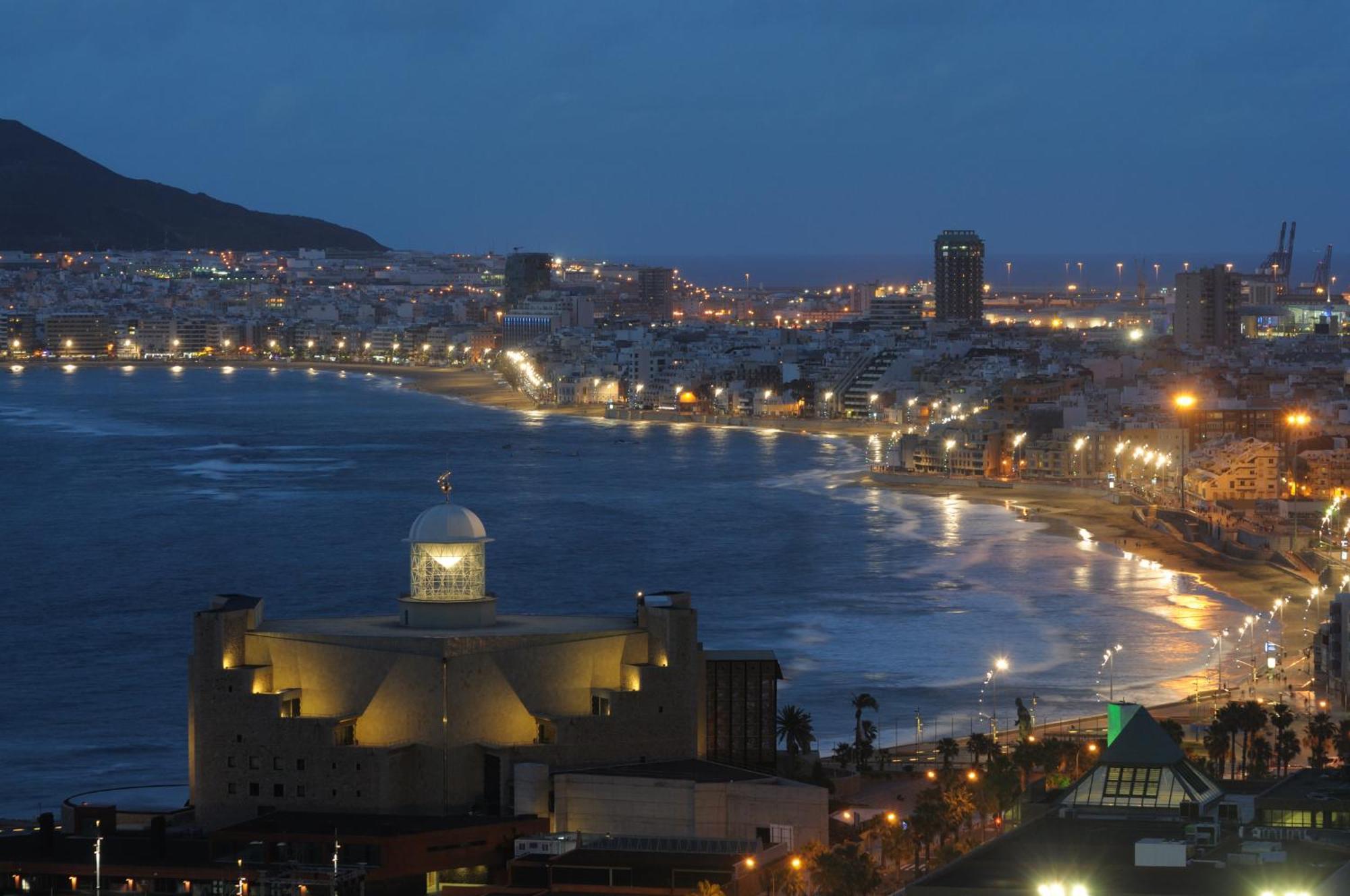 Luxury Las Canteras, Pool & Gym ลาสปัลมาส เด กรานคานาเรีย ภายนอก รูปภาพ